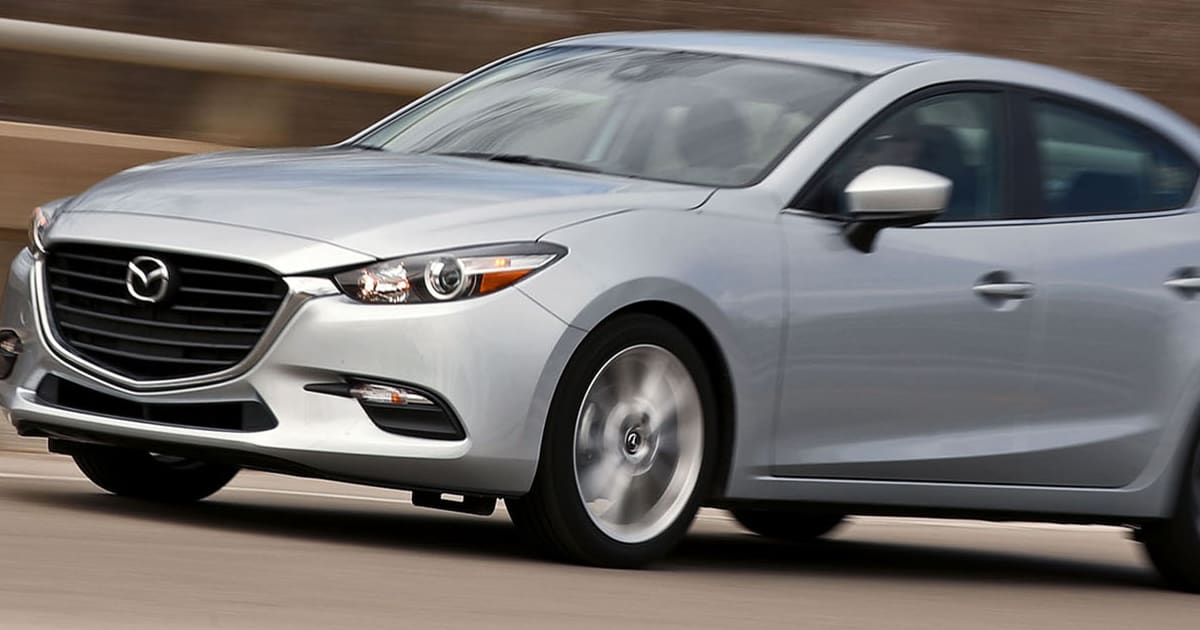 Budget-friendly car hire near Disneyland for cost-conscious travelers