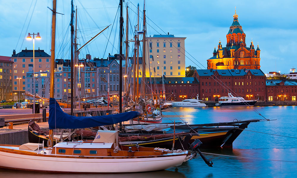24-hour car hire services in Helsinki city center