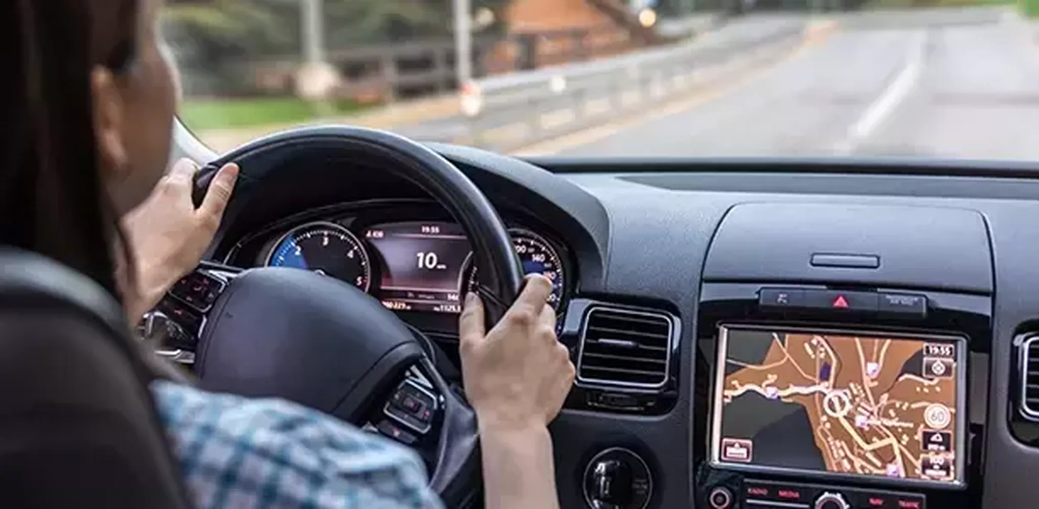 Affordable car hire with navigation system in Boston