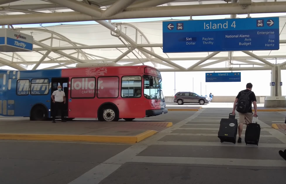 Convenient airport car hire in Denver with shuttle service