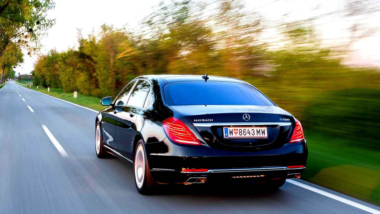 Convenient airport car hire in Munich with shuttle service